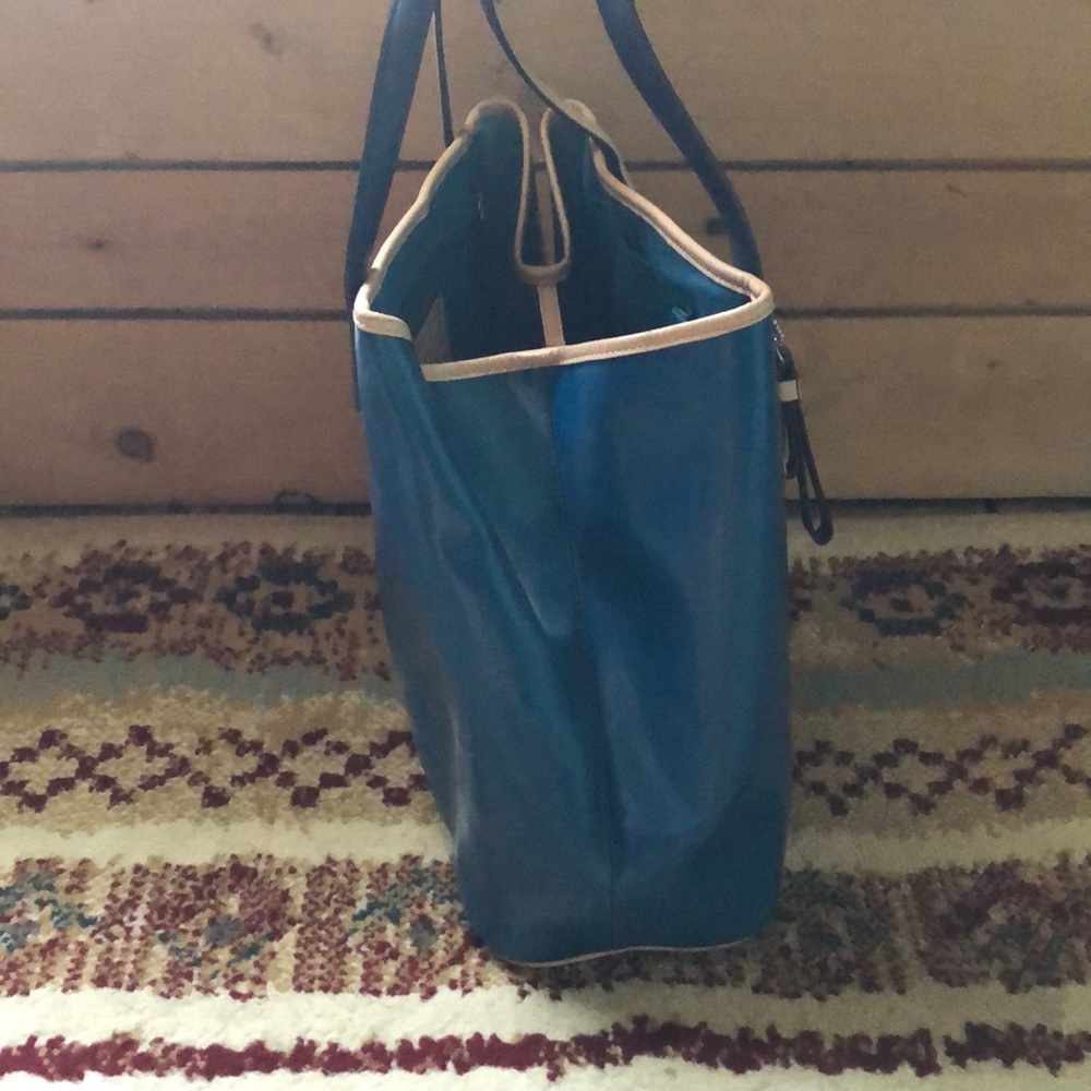 Coach tote - Picture 3 of 3